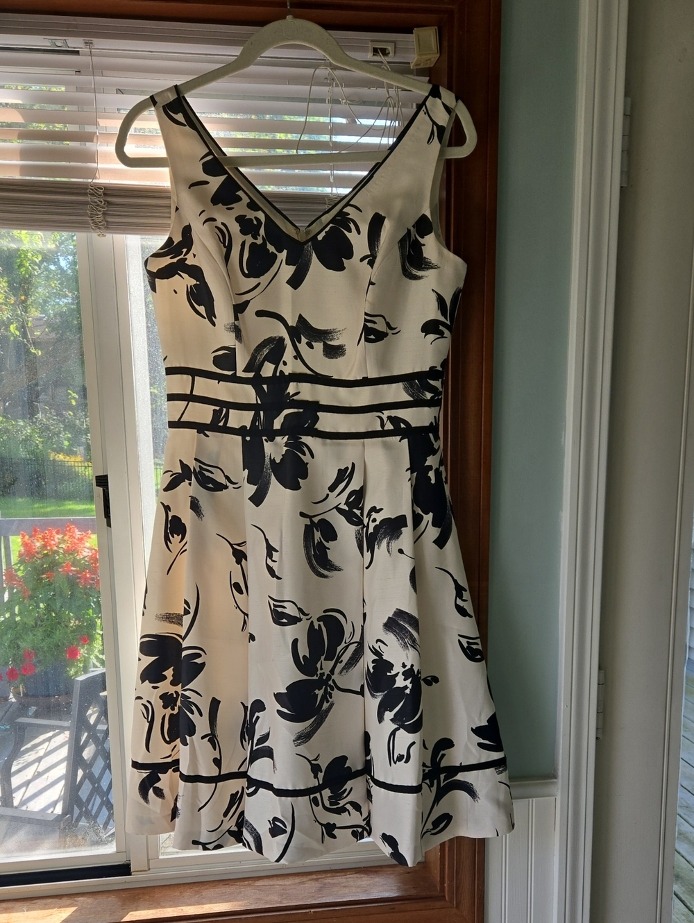 Jessica Howard Ivory Dress with Black Floral Print